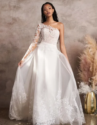 66233 Wedding Dress by Lillian West